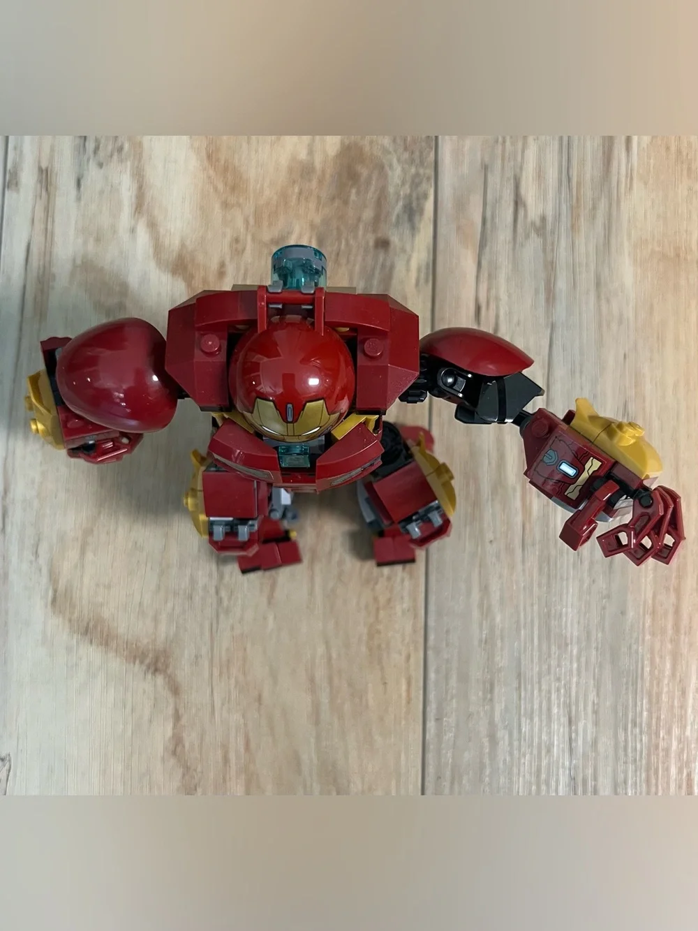 LEGO Marvel: The Hulkbuster Smash-Up - Set 76104 **Assembled & Glued